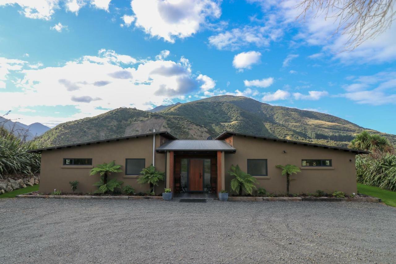 קאיקורה Glencree Luxury Chalets מראה חיצוני תמונה